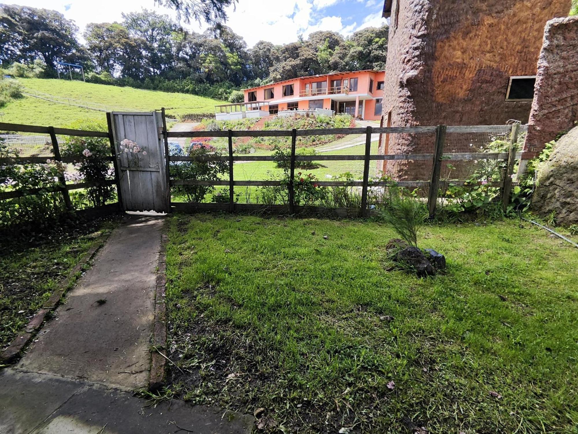 Hotel Pueblo Del Mundo Baños Dış mekan fotoğraf